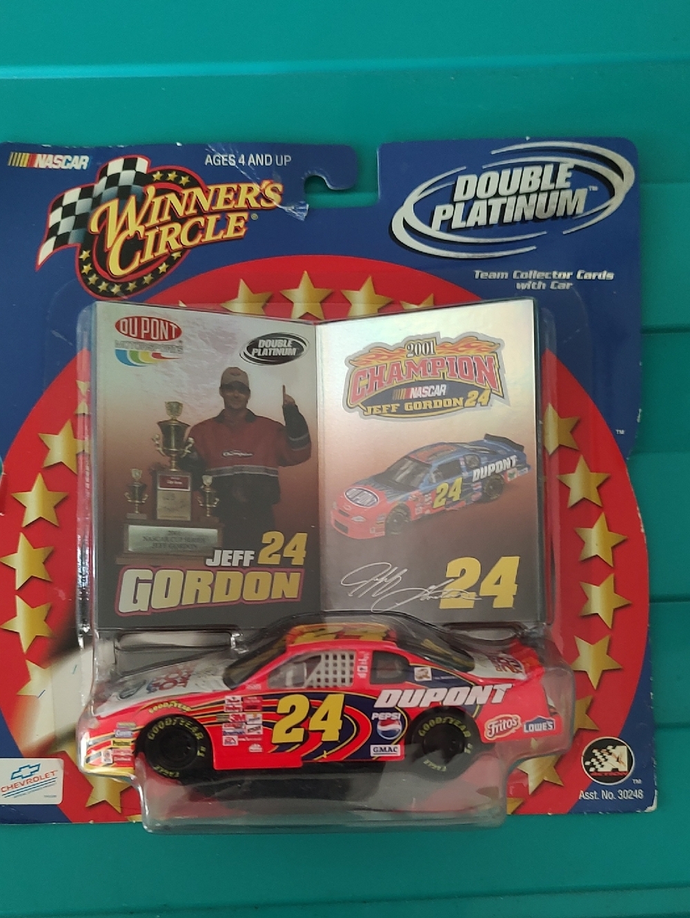 Jeff Gordon #24 DuPont Winner's Circle Double Platinum Diecast (Red/Yellow)